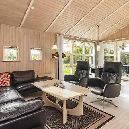 Langeland With Sauna Ferienhaus *